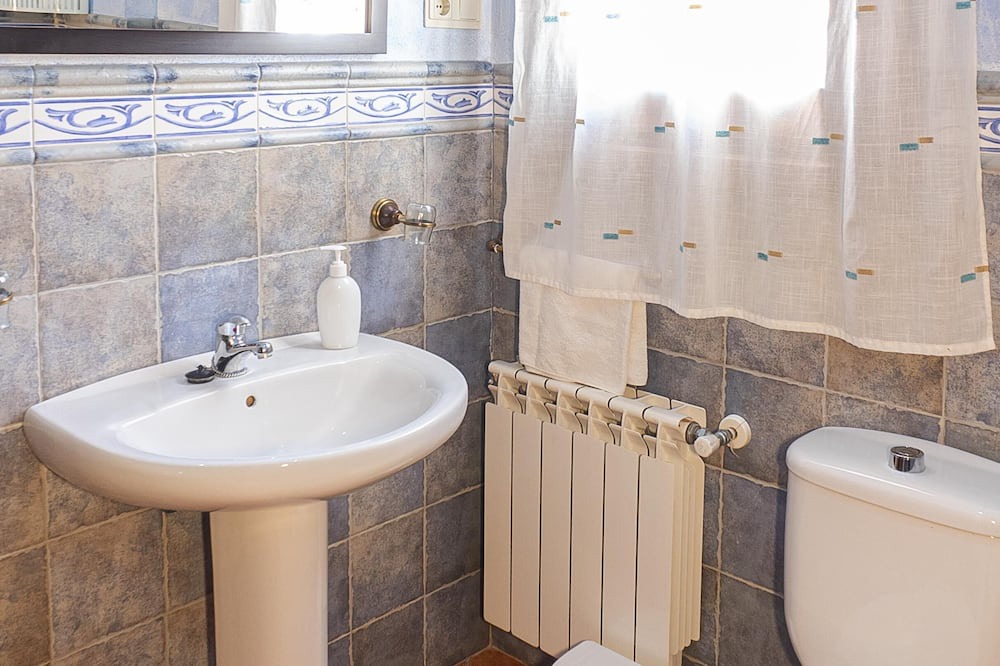 Photo of Bathroom in Illora