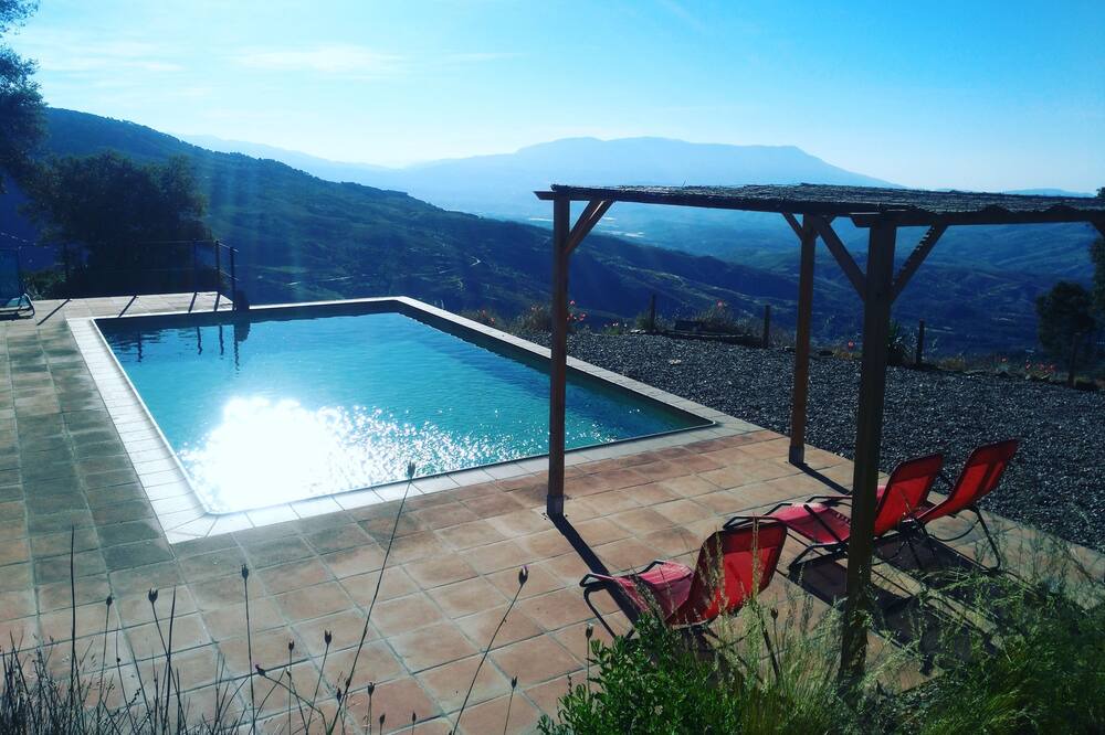 Photo of Outdoor in Berchules