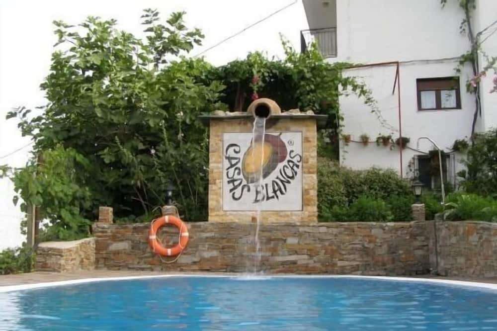 Photo of Outdoor in Mecina Bombaron