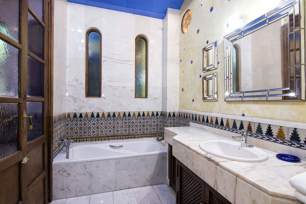Photo of Bathroom in San Pedro
