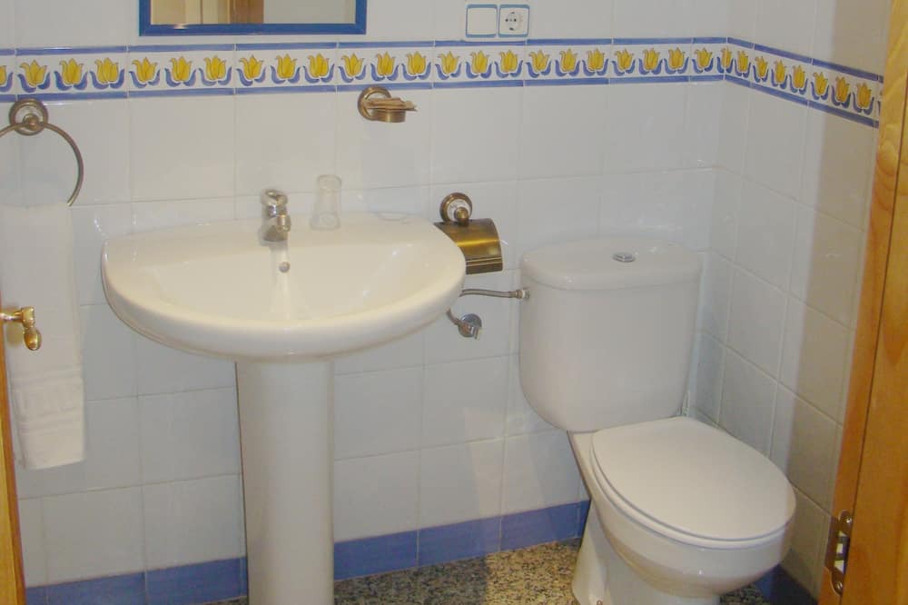 Photo of Bathroom in Otura