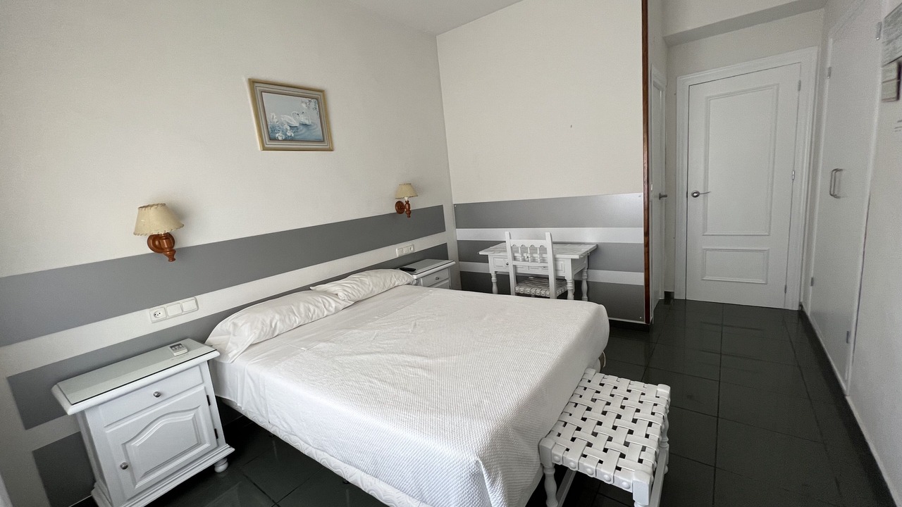 Photo of Bedroom in Baza