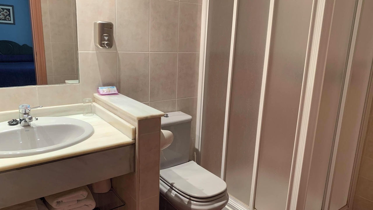 Photo of Bathroom in Durcal
