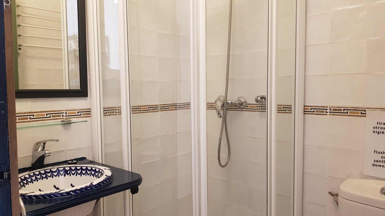 Photo of Bathroom in Orgiva