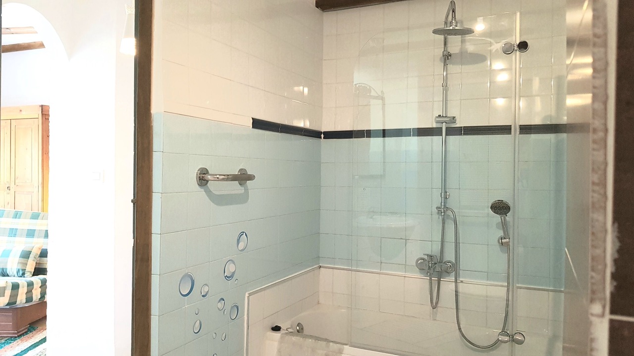 Photo of Bathroom in Orgiva