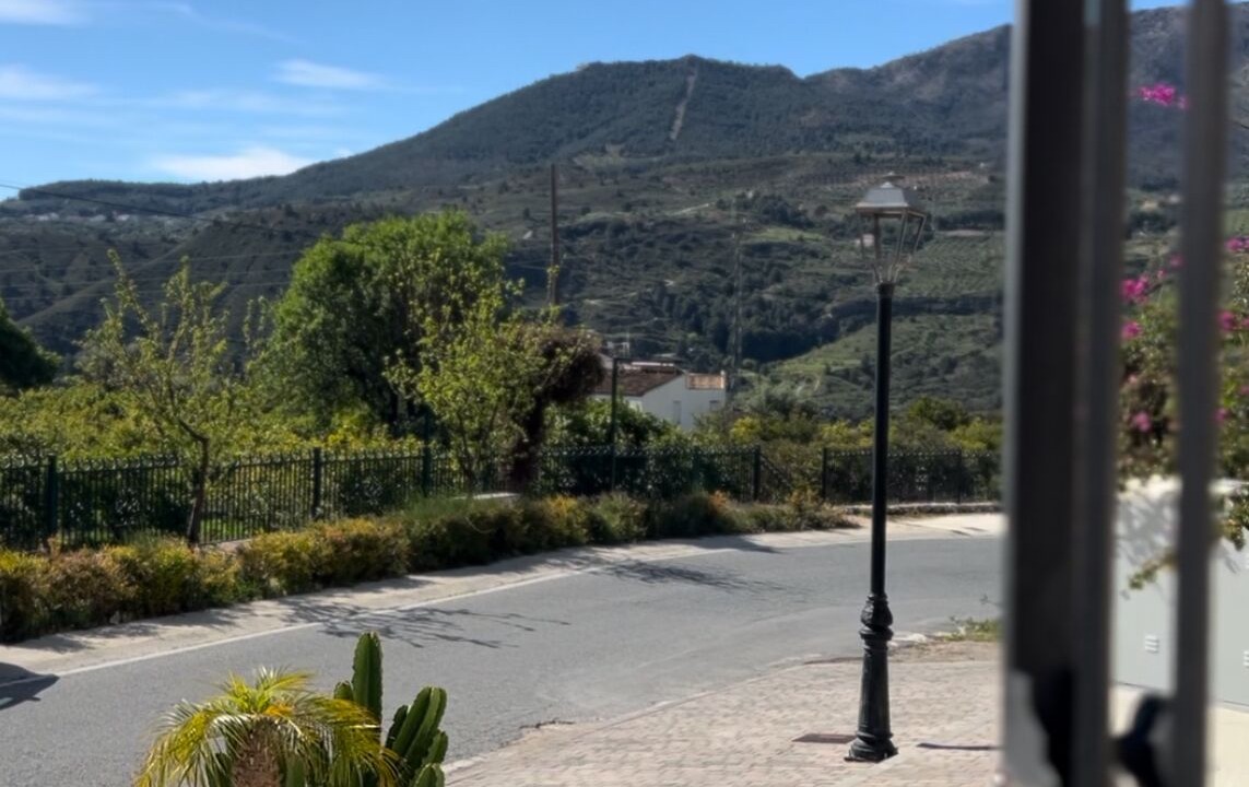 Photo of Outdoor in Melegis