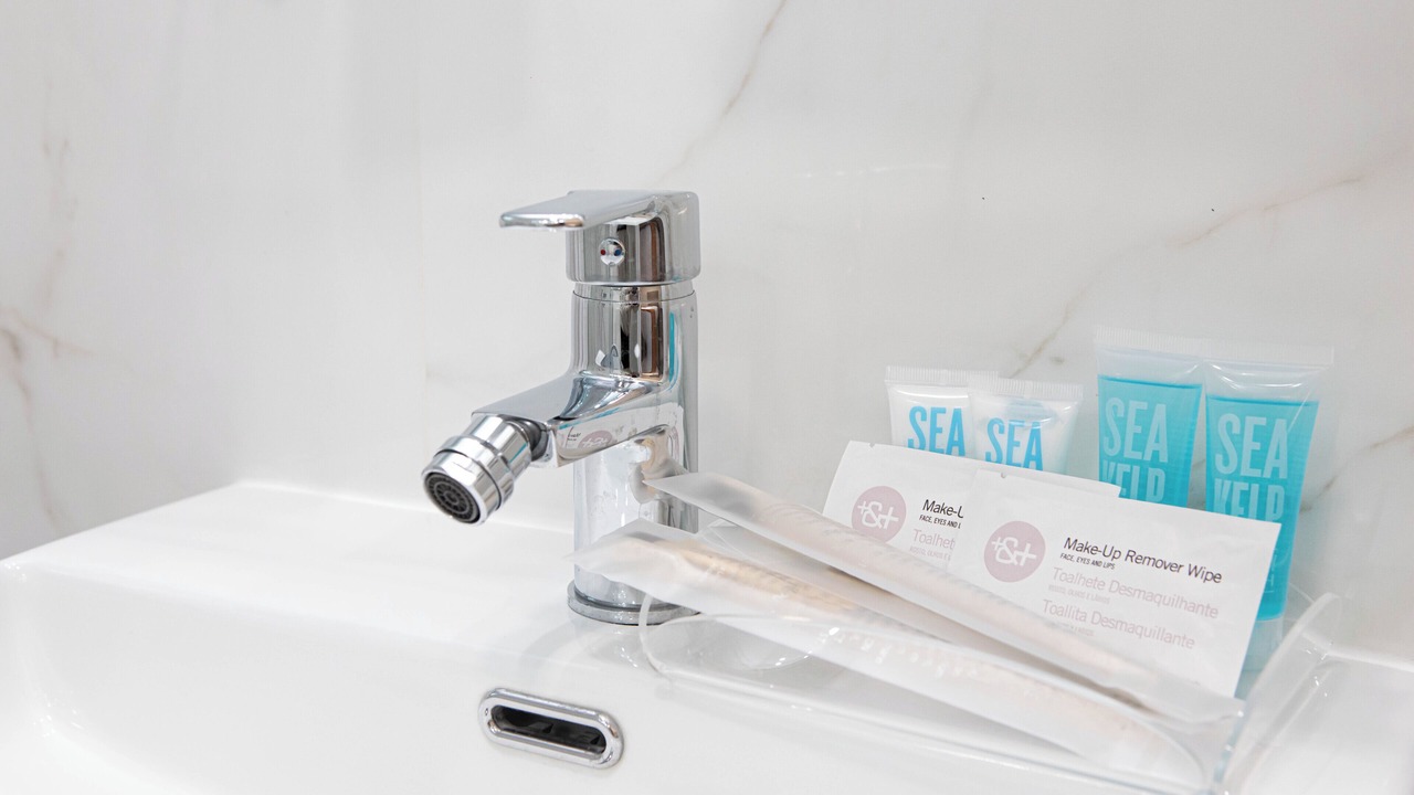 Photo of Bathroom in Cullar Vega