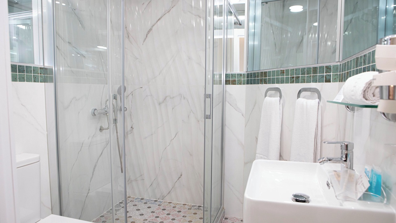 Photo of Bathroom in Cullar Vega