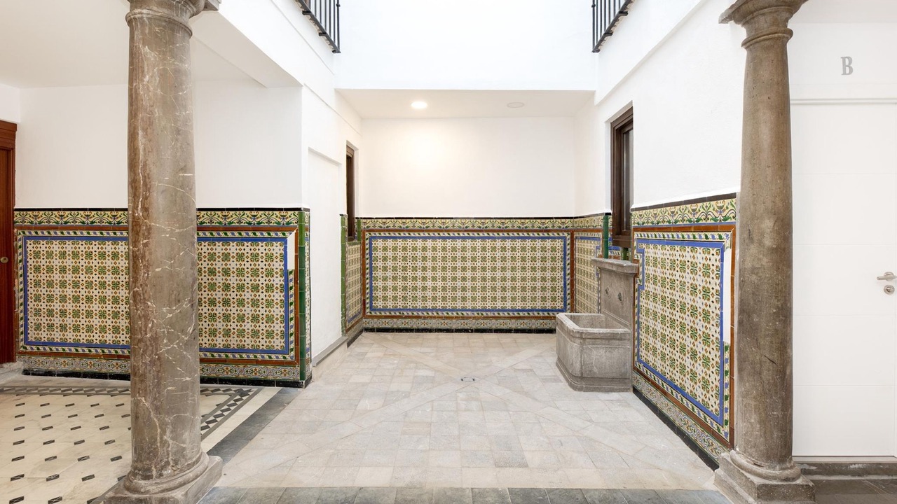 Photo of Others in Granada City Center