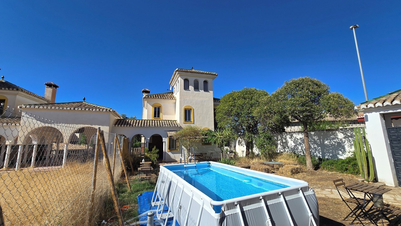 Photo of Outdoor in Alhendin