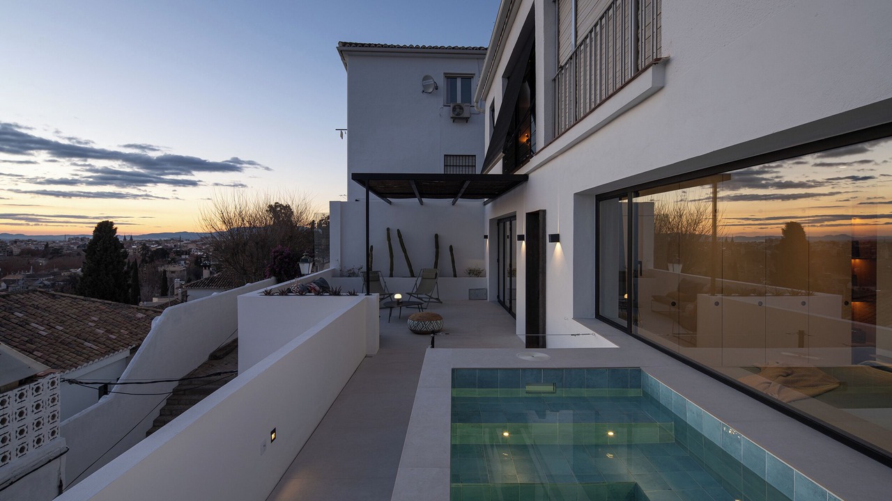 Photo of Outdoor in Genil