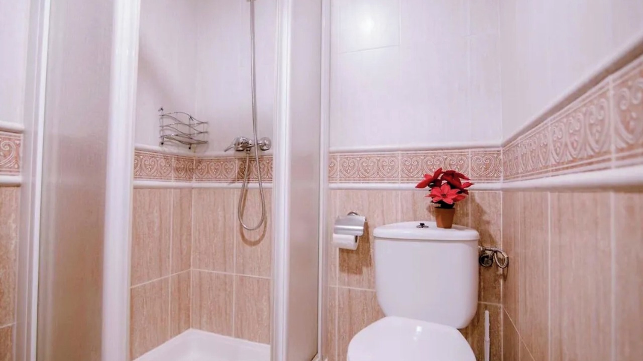Photo of Bathroom in Peligros