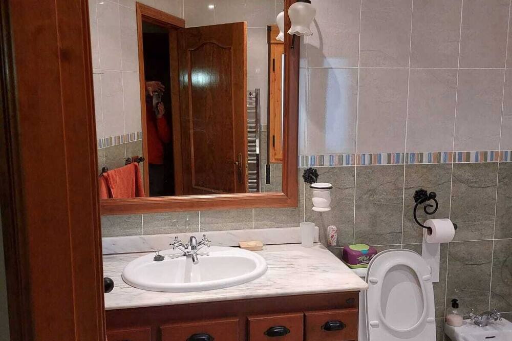 Photo of Bathroom in Castril