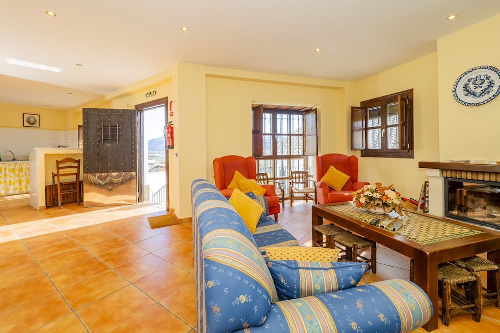 Photo of Livingroom in Zafarraya