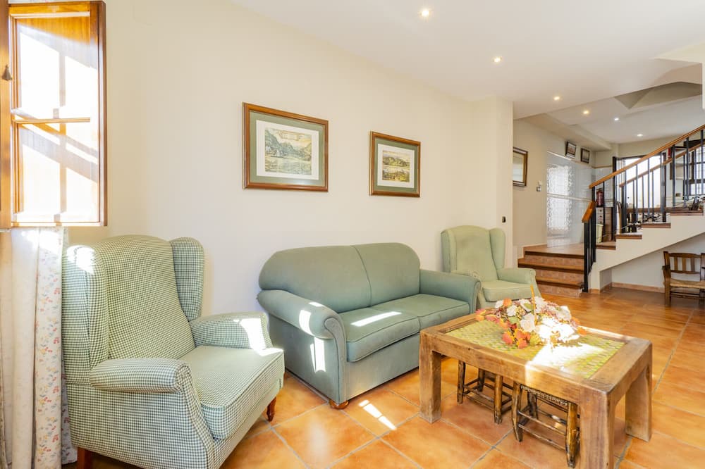 Photo of Livingroom in Zafarraya