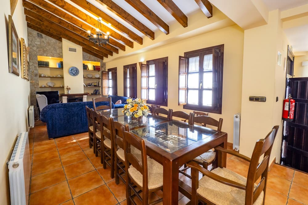 Photo of Livingroom in Zafarraya