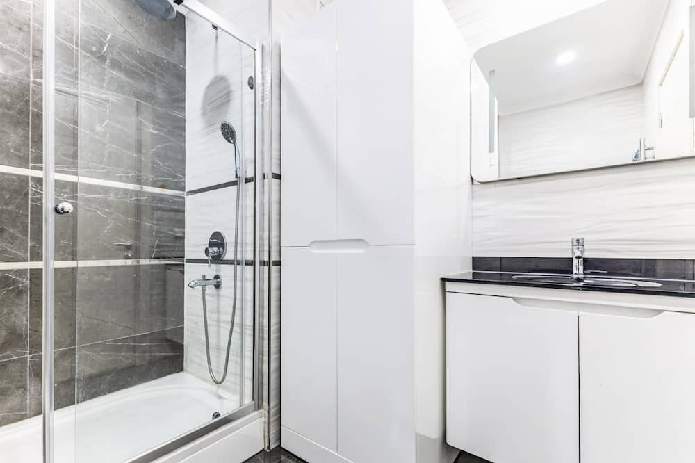 Photo of Bathroom in Suadiye