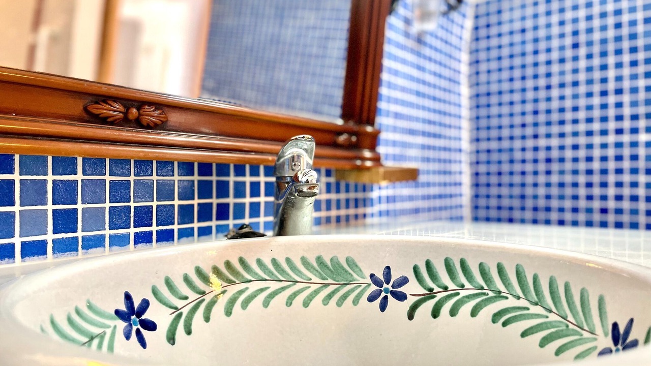 Photo of Bathroom in Cullar