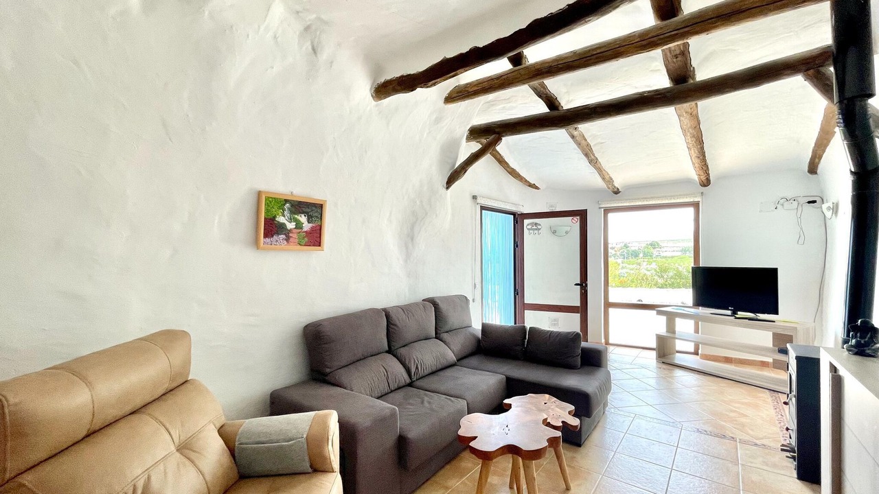 Photo of Livingroom in Cullar