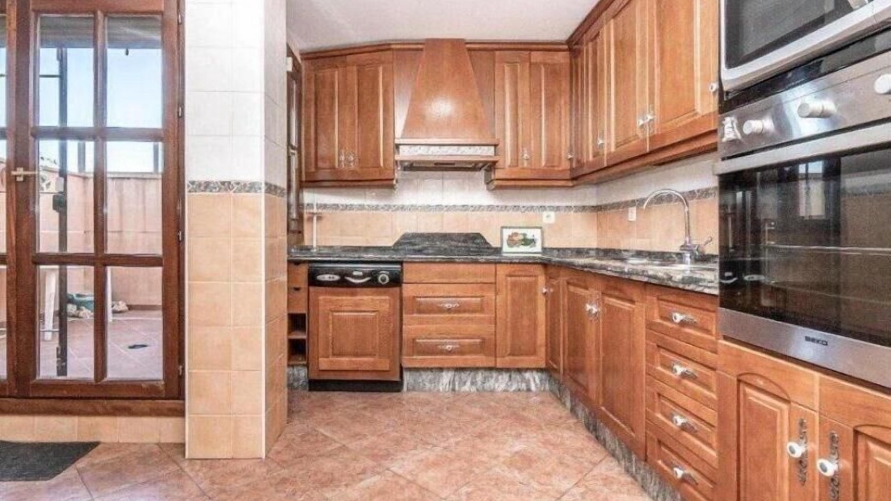 Photo of Kitchen in Plaza de Toros-Doctores-San Lazaro