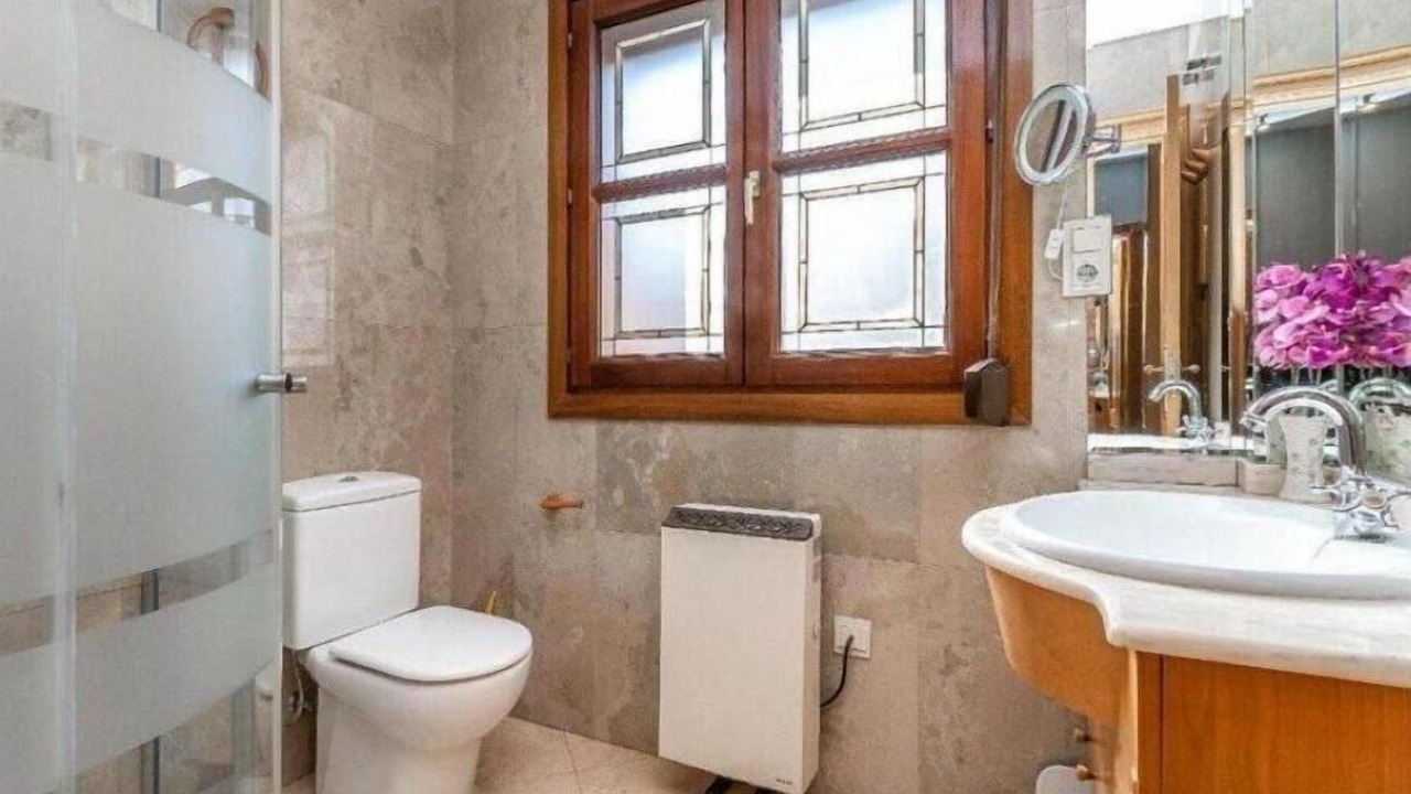 Photo of Bathroom in Plaza de Toros-Doctores-San Lazaro