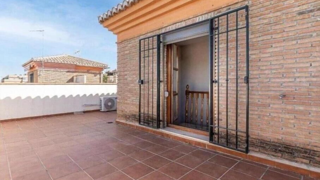 Photo of Patio Balcony in Plaza de Toros-Doctores-San Lazaro