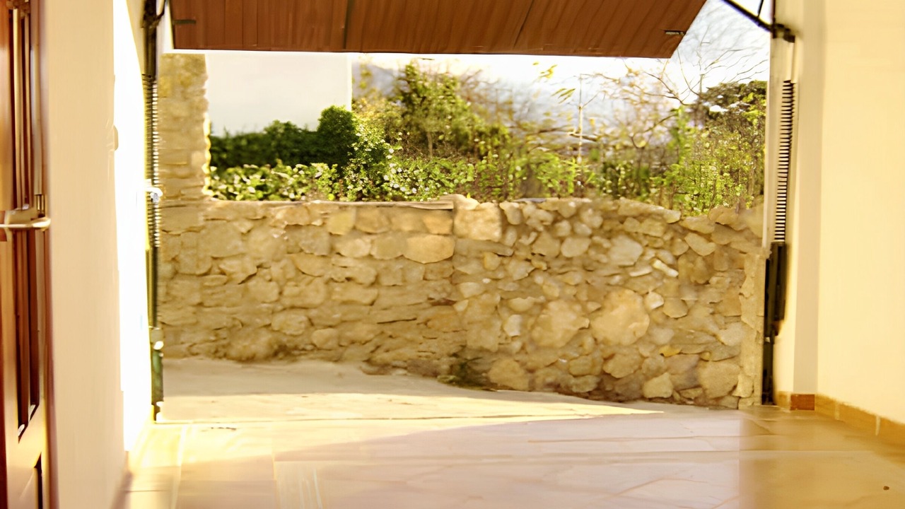 Photo of Patio Balcony in Yegen