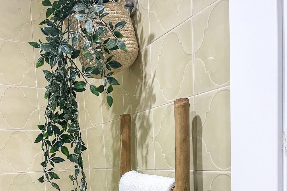 Photo of Bathroom in Angustias - Chana - Encina