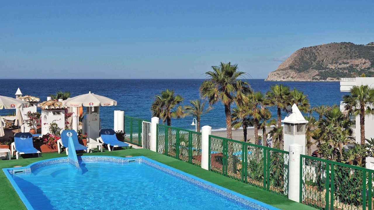 Photo of Others in La Herradura
