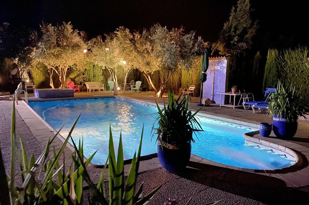 Photo of Outdoor in Baza