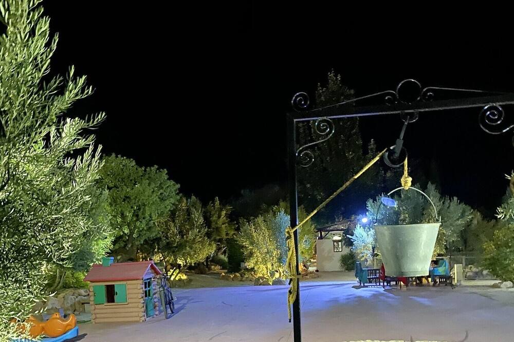 Photo of Outdoor in Baza