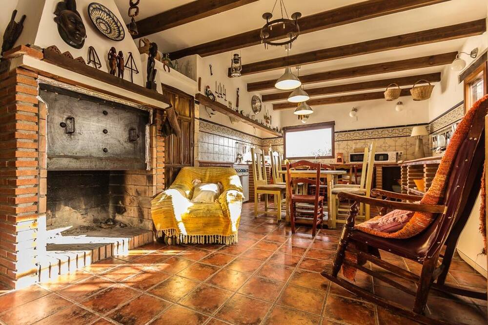 Photo of Livingroom in Baza