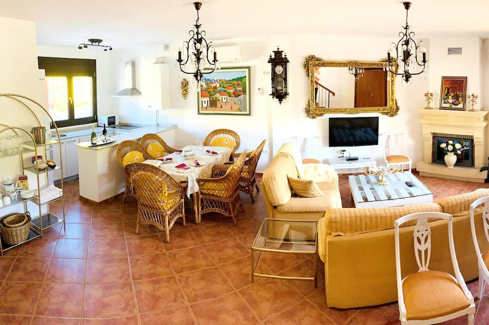Photo of Livingroom in Villamena