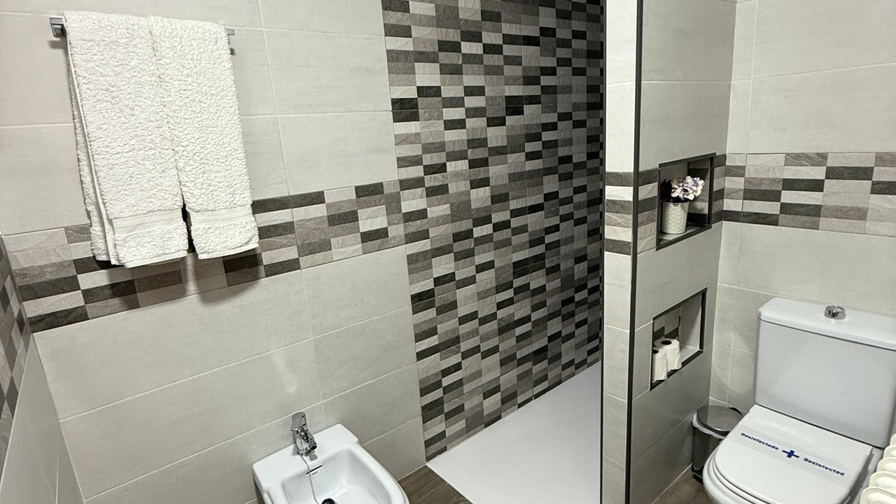 Photo of Bathroom in Orgiva