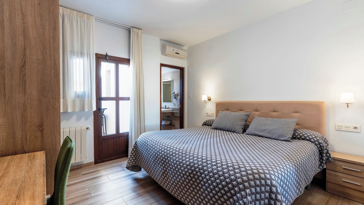 Photo of Bedroom in Melegis