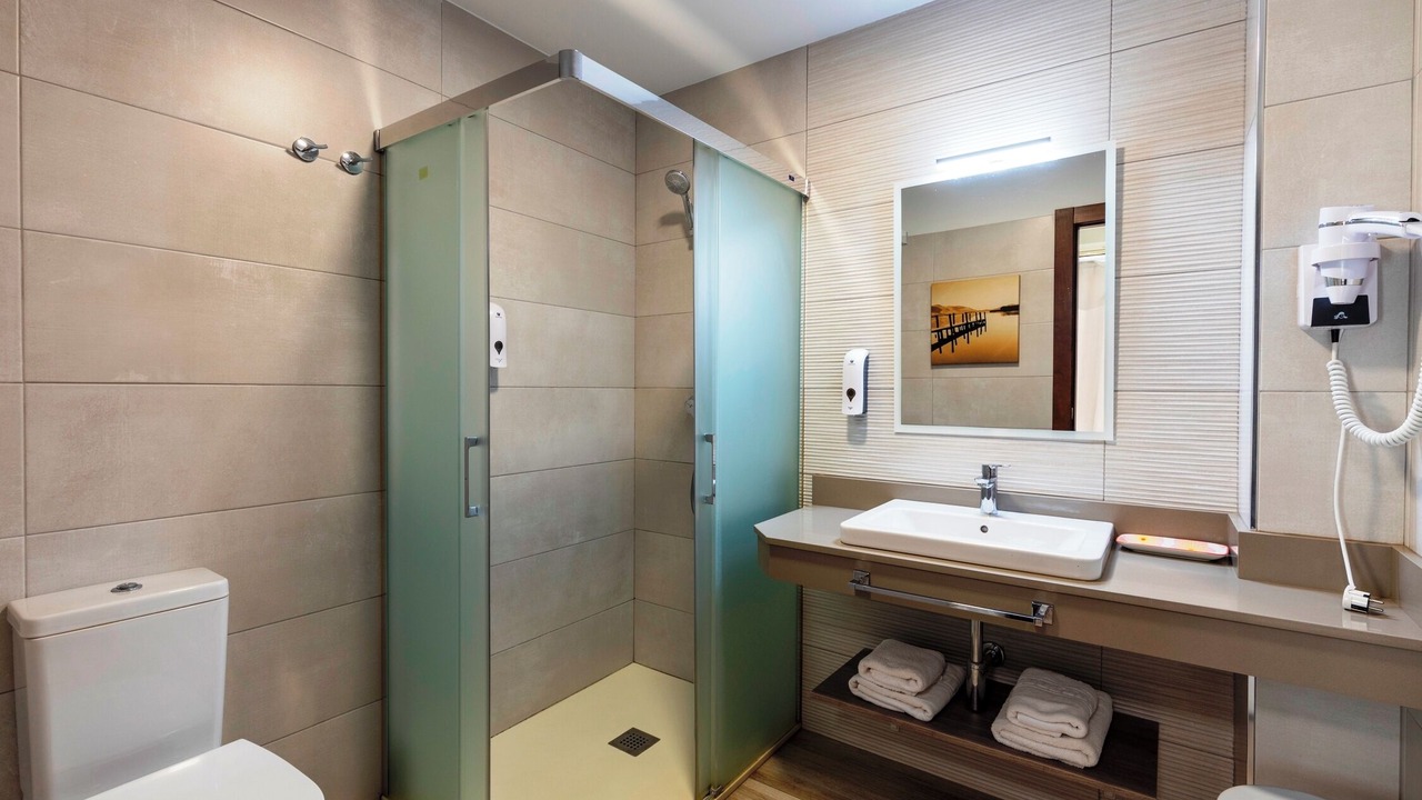 Photo of Bathroom in Melegis