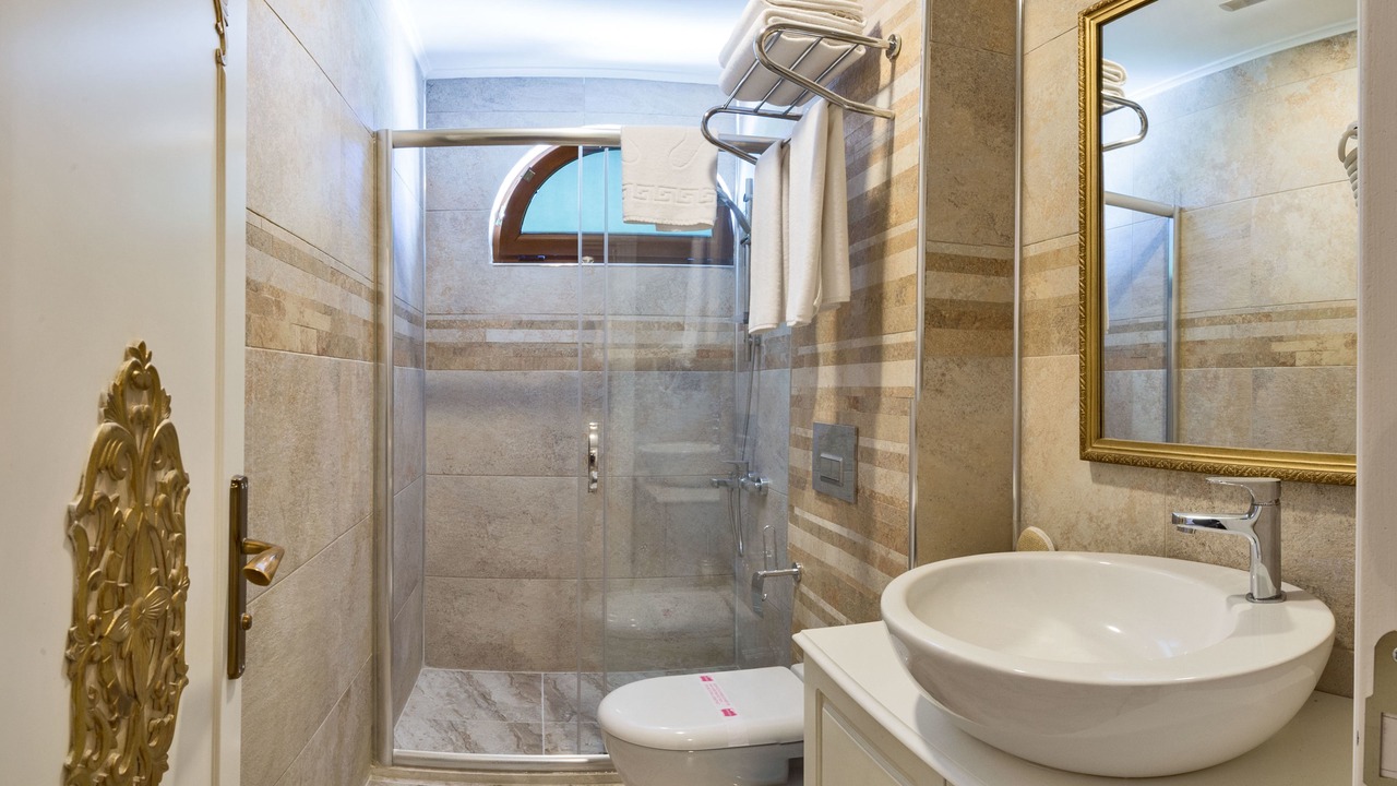 Photo of Bathroom in Topkapi
