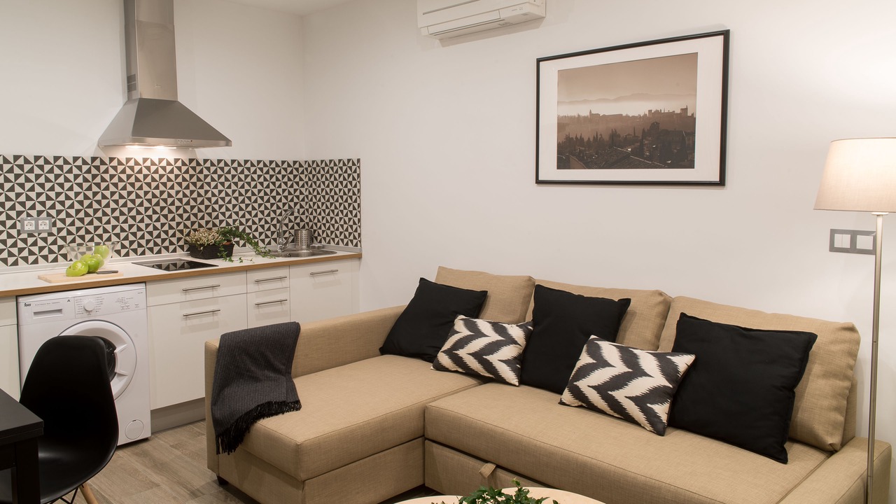 Photo of Livingroom in Central District