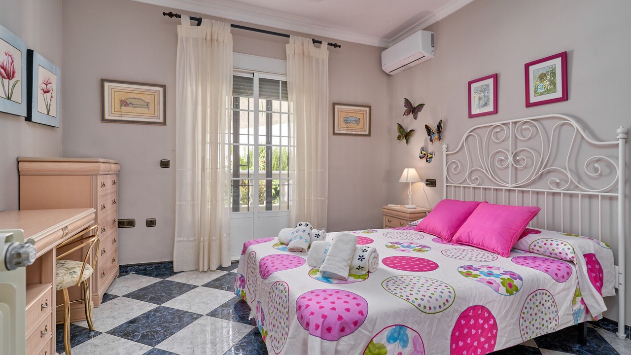 Photo of Bedroom in Itrabo