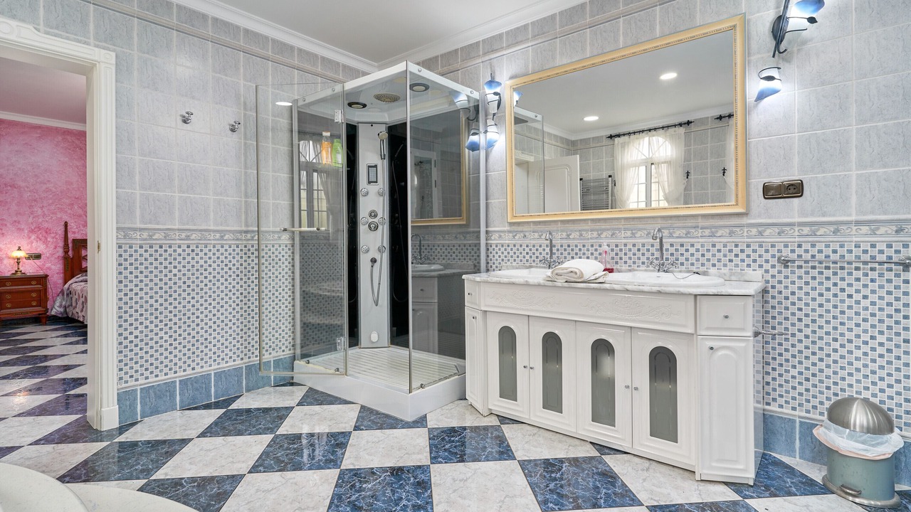 Photo of Bathroom in Itrabo