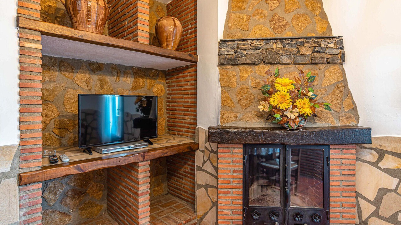 Photo of Bedroom in Mecina Bombaron