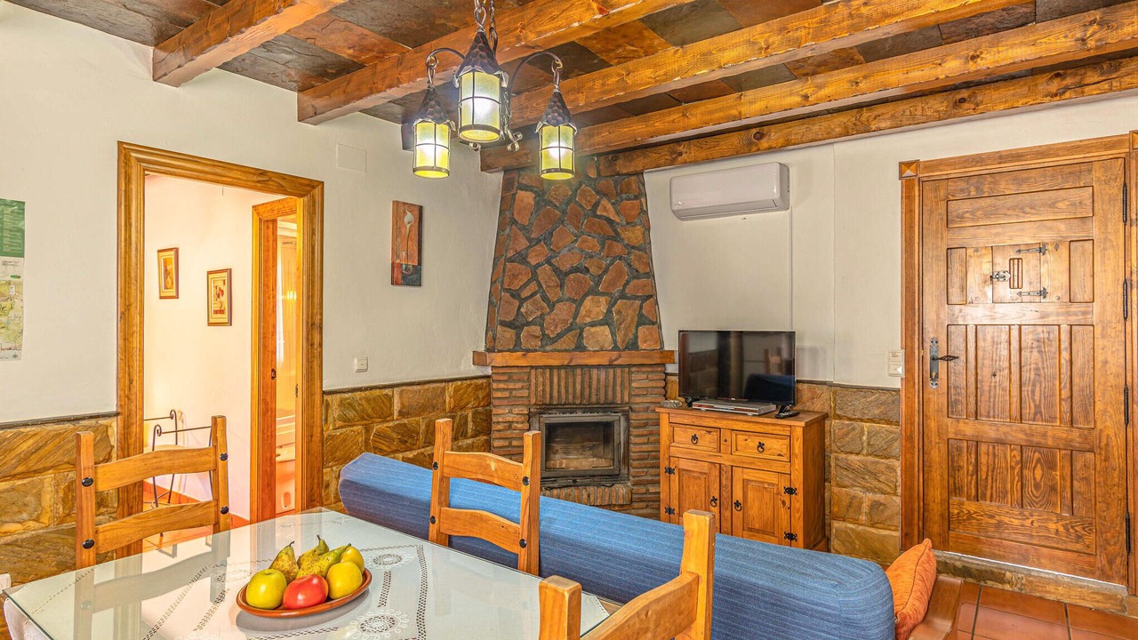 Photo of Bedroom in Mecina Bombaron