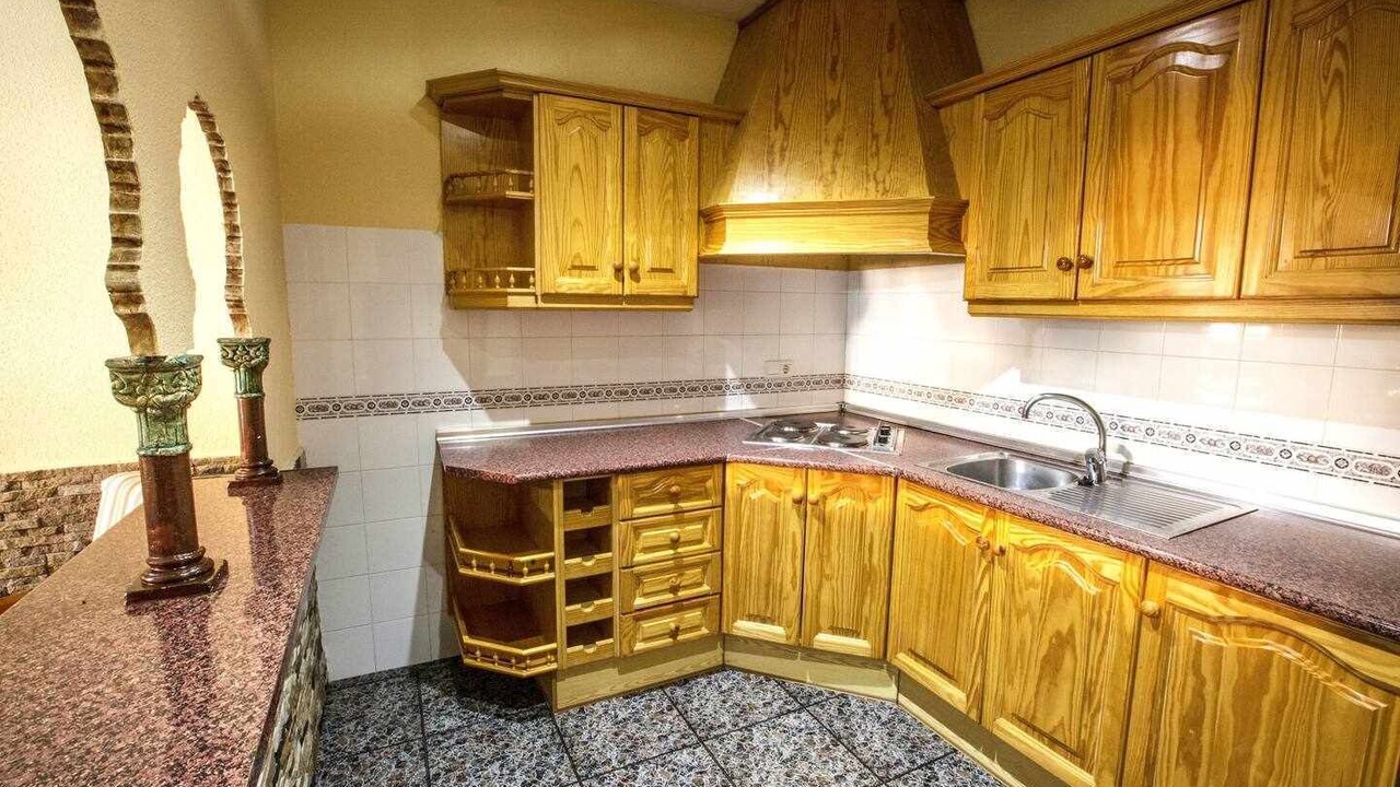 Photo of Kitchen in Mecina Bombaron