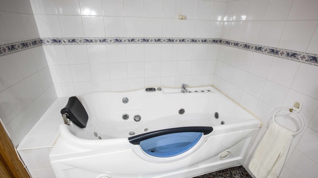 Photo of Bathroom in Mecina Bombaron