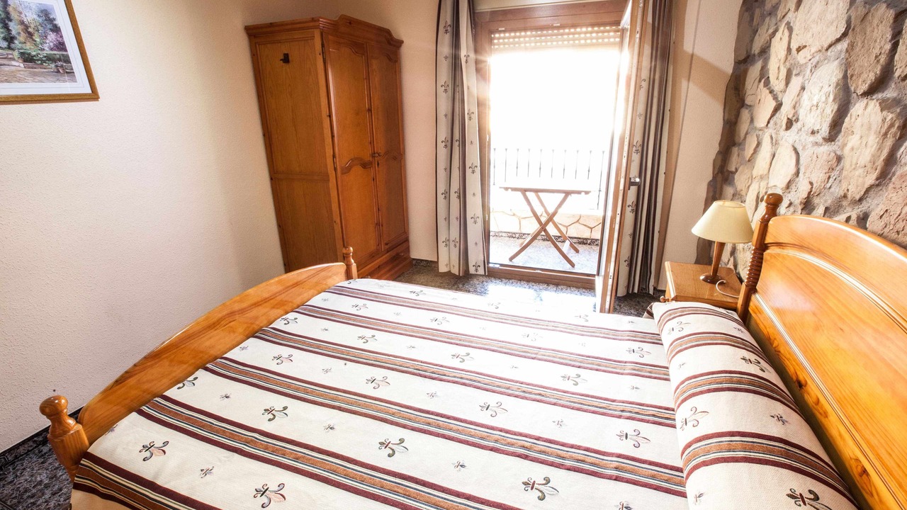 Photo of Bedroom in Mecina Bombaron