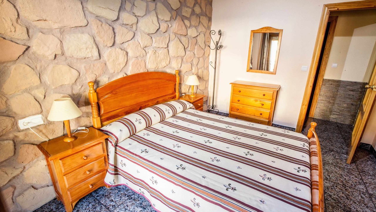 Photo of Bedroom in Mecina Bombaron