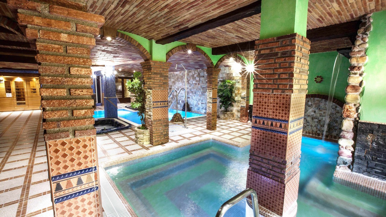 Photo of Outdoor in Mecina Bombaron