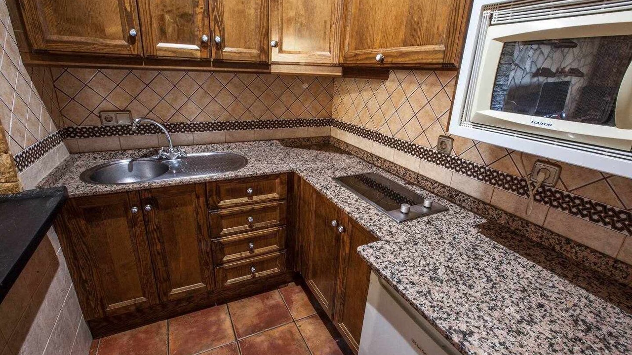 Photo of Kitchen in Mecina Bombaron