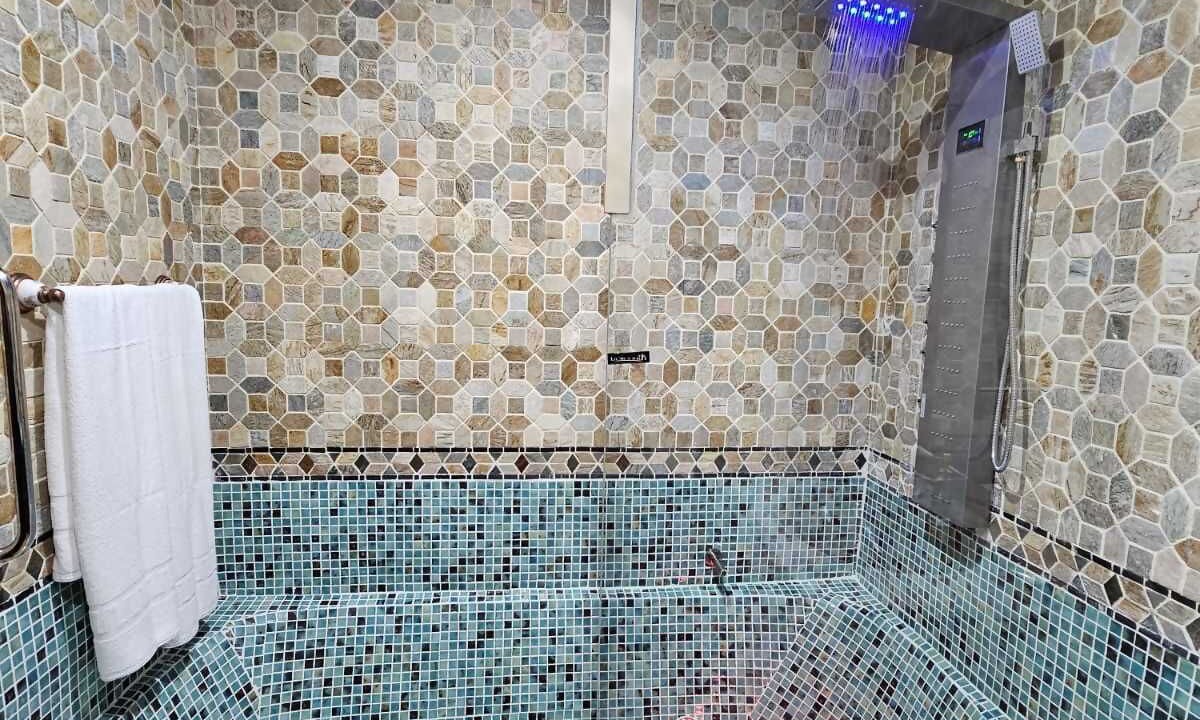 Photo of Bathroom in Mecina Bombaron