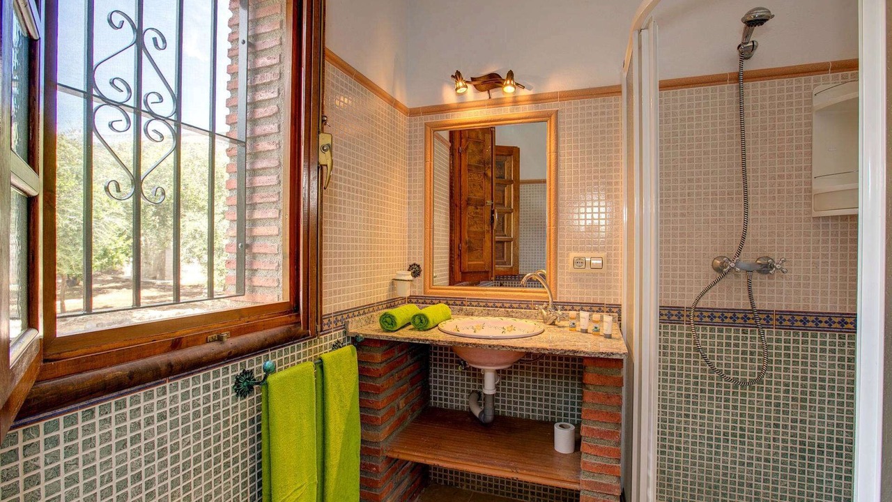 Photo of Bathroom in Orgiva